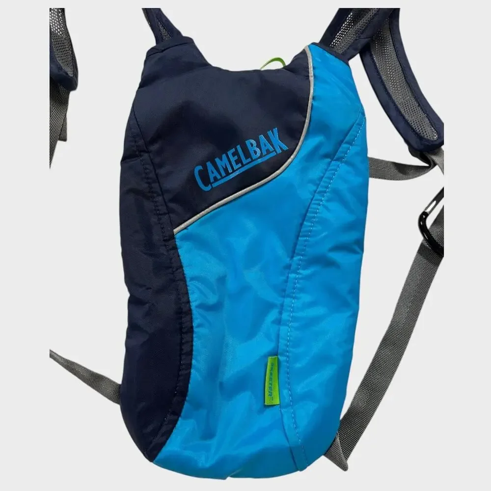 Blue Kids / Small Camelbak Skeeter 50 oz Hiking Hydration Pack (NO BLADDER)